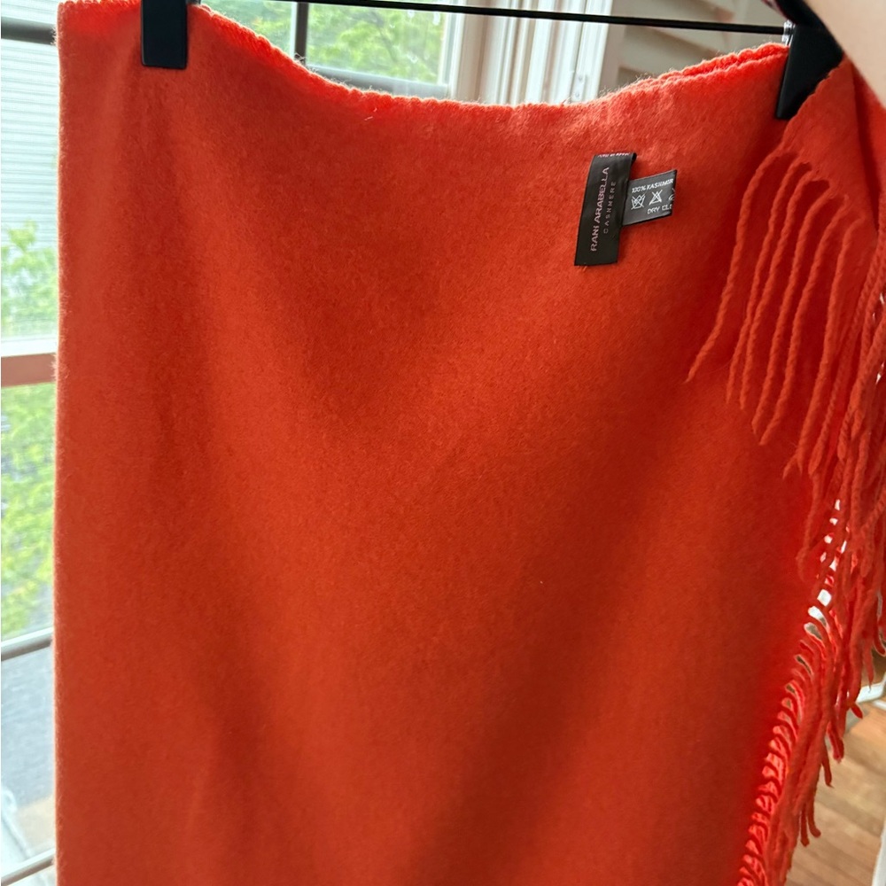 Rani Arabella cashmere throw fringe blanket - Picture 8 of 12